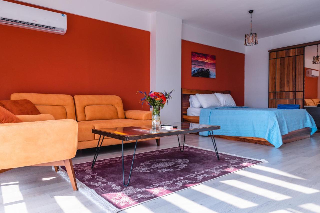Edelweiss A Block Hotel Residence Trikomo 외부 사진