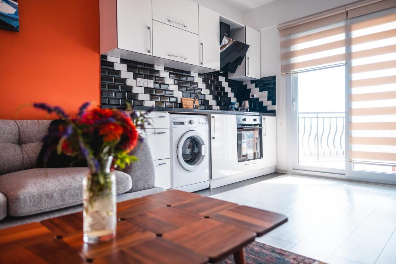 Edelweiss A Block Hotel Residence Trikomo 외부 사진