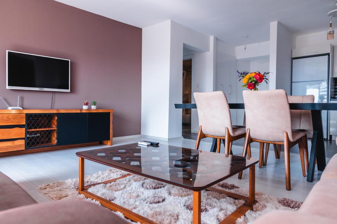 Edelweiss A Block Hotel Residence Trikomo 외부 사진