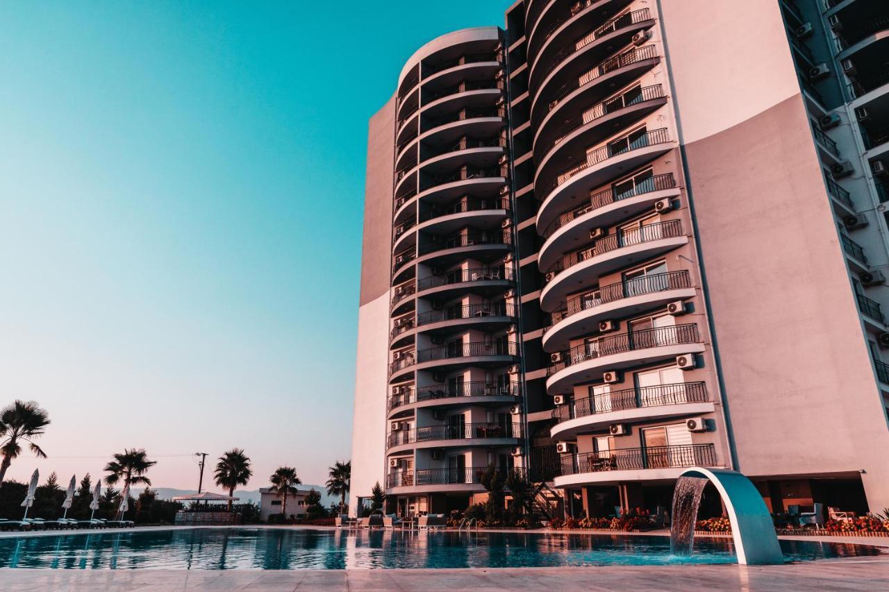 Edelweiss A Block Hotel Residence Trikomo 외부 사진