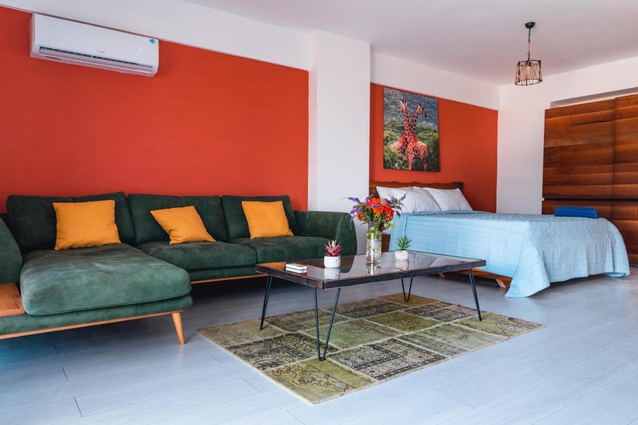 Edelweiss A Block Hotel Residence Trikomo 외부 사진